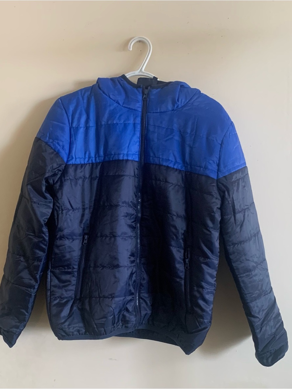 Blue & Navy Colorblock Hooded Puffer Jacket Size Small NWOT